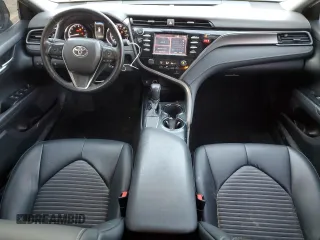 2019 Toyota Camry LE with VIN 4T1B11HK4KU818825, listed as a Copart auction lot 41471675 with 143,925 mi miles and Salvage Title. Bid and sale history available at carsss.com. Image 8.