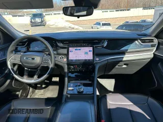 2024 Jeep Grand Cherokee with VIN 1C4RJYB6XR8958047, listed as a Copart auction lot 48482685 with 28,497 mi miles and Clean title. Bid and sale history available at DreamBid. Image 6.