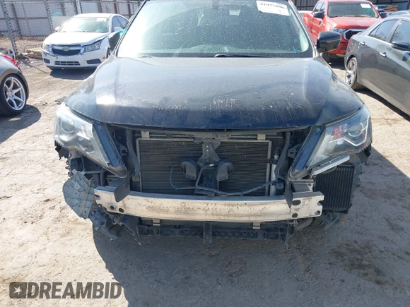 2017 Nissan Pathfinder Platinum with VIN 5N1DR2MN1HC905233, listed as a IAAI auction lot 41937330 with 117,326 mi miles. Bid and sale history available at carsss.com. Image 6.