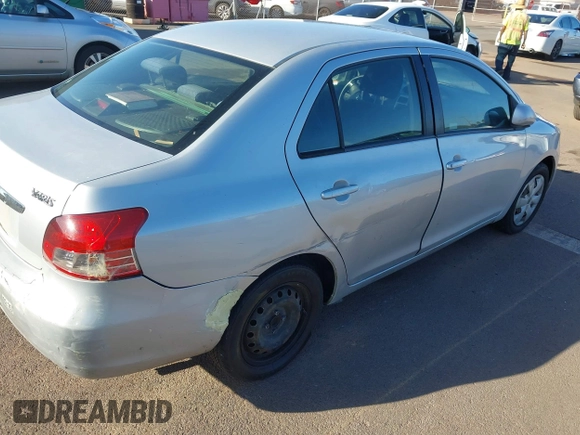 2008 Toyota Yaris with VIN JTDBT923581205640, listed as a IAAI auction lot 41636353 with 102,614 mi miles. Bid and sale history available at carsss.com. Image 6.