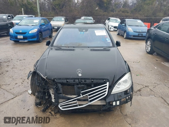 2011 Mercedes-Benz S-Class S 550 with VIN WDDNG7BB1BA375438, listed as a IAAI auction lot 41605141 with 110,972 mi miles. Bid and sale history available at carsss.com. Image 13.