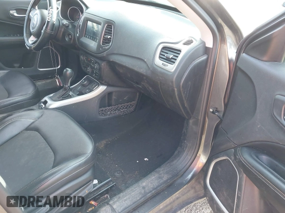 2018 Jeep Compass Latitude with VIN 3C4NJDBB0JT316396, listed as a IAAI auction lot 41482668 with 65,340 mi miles and . Bid and sale history available at DreamBid. Image 5.
