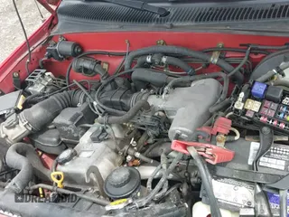 2003 Toyota Tacoma with VIN 5TEVL52N43Z247657, listed as a IAAI auction lot 42385464 with 267,977 mi miles and . Bid and sale history available at DreamBid. Image 12.