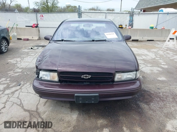 1995 Chevrolet Caprice z VIN 1G1BL52PXSR184877, wystawiony jako IAAI lot #42105547 z przebiegiem 109 845 mil mil oraz . Historia ofert i sprzedaży dostępna na DreamBid. Obrazek 13.