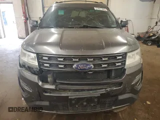2017 Ford Explorer XLT z VIN 1FM5K8D88HGB26121, wystawiony jako Copart lot #57841305 z przebiegiem 114 157 mil mil oraz Czysty tytuł • Clean title. Historia ofert i sprzedaży dostępna na DreamBid. Obrazek 5.