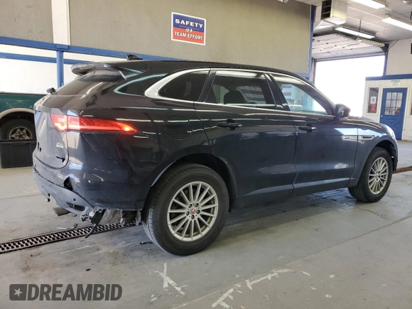 2019 Jaguar F-Pace 25t with VIN SADCS2FX3KA390570, listed as a Copart auction lot 51058754 with 68,323 mi miles and Salvage title. Bid and sale history available at DreamBid. Image 3.
