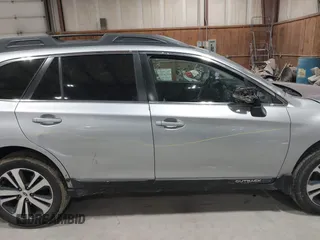 2018 Subaru Outback Limited with VIN 4S4BSANC9J3208336, listed as a IAAI auction lot 42102551 with 175,413 mi miles and . Bid and sale history available at DreamBid. Image 17.
