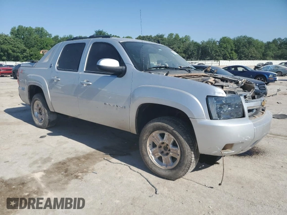 2013 Chevrolet Avalanche LT с VIN 3GNTKFE7XDG171041, выставлен на аукционе Copart как лот 56966925 с пробегом 155 874 миль миль и Списание • Salvage title. История ставок и продаж доступна на DreamBid. Изображение 4.