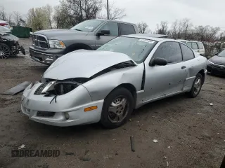 2004 Pontiac Sunfire z VIN 1G2JB12F147229567, wystawiony jako Copart lot #75354524 z przebiegiem 208 044 mil mil oraz Nie do naprawy • Non repairable. Historia ofert i sprzedaży dostępna na DreamBid. Obrazek 1.
