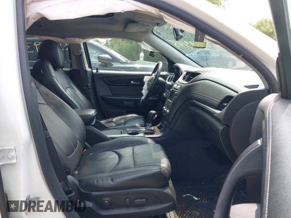 2015 Chevrolet Traverse LT with VIN 1GNKVHKD6FJ135079, listed as a IAAI auction lot 42493198 with Not provided miles and . Bid and sale history available at DreamBid. Image 5.