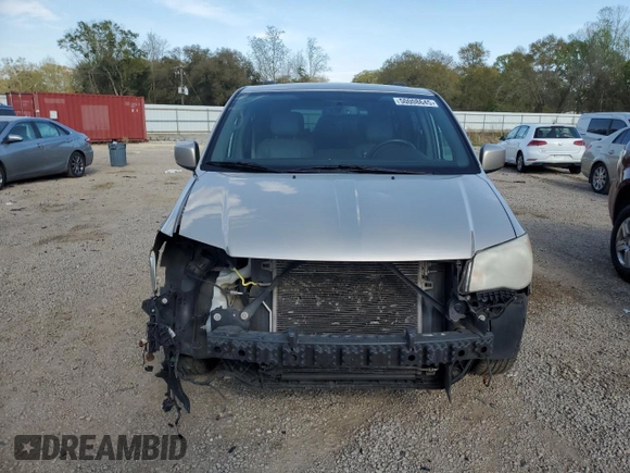 2014 Chrysler Town & Country Touring with VIN 2C4RC1BGXER438570, listed as a Copart auction lot 50008645 with 176,562 mi miles and Salvage Title. Bid and sale history available at carsss.com. Image 5.