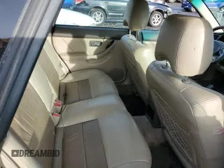 2001 Subaru Legacy Outback L.L. Bean with VIN 4S3BH806017671374, listed as a Copart auction lot 86381044 with 185,696 mi miles and Clean title. Bid and sale history available at DreamBid. Image 10.