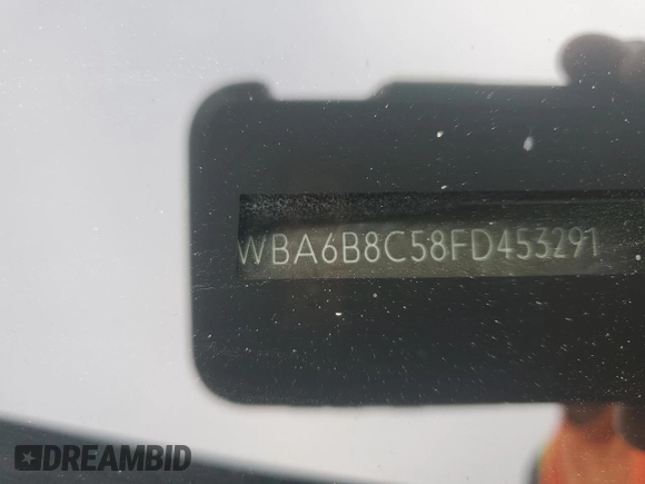 2015 BMW 6 Series 640i xDrive z VIN WBA6B8C58FD453291, wystawiony jako Copart lot #45531765 z przebiegiem 93 666 mil mil oraz Szkoda całkowita • Salvage title. Historia ofert i sprzedaży dostępna na DreamBid. Obrazek 14.