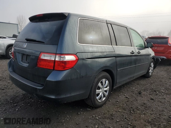 2006 Honda Odyssey LX with VIN 5FNRL382X6B097238, listed as a Copart auction lot 47231495 with 155,289 mi miles and Salvage Title. Bid and sale history available at carsss.com. Image 3.