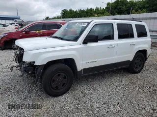 2017 Jeep Patriot Sport z VIN 1C4NJRBB7HD141982, wystawiony jako Copart lot #55696265 z przebiegiem 201 824 mil mil oraz Czysty tytuł • Clean title. Historia ofert i sprzedaży dostępna na DreamBid. Obrazek 1.