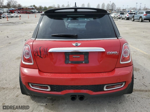 2011 MINI Cooper Hardtop S with VIN WMWSV3C54BTY14542, listed as a Copart auction lot 49490325 with 118,223 mi miles and Salvage Title. Bid and sale history available at carsss.com. Image 6.