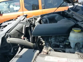 2017 Ram 1500 Tradesman z VIN 1C6RR7FG7HS845431, wystawiony jako IAAI lot #42377730 z przebiegiem 185 383 mil mil oraz . Historia ofert i sprzedaży dostępna na DreamBid. Obrazek 21.