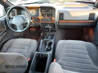 1997 Jeep Grand Cherokee Laredo with VIN 1J4GZ58S3VC762746, listed as a Copart auction lot 82925054 with 203,645 mi miles and Salvage Title. Bid and sale history available at carsss.com. Image 8.