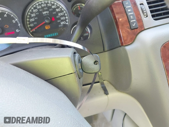2007 Chevrolet Suburban LT с VIN 3GNFC16007G185405, выставлен на аукционе IAAI как лот 42471956 с пробегом 324 164 миль миль и . История ставок и продаж доступна на DreamBid. Изображение 11.