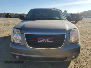2008 GMC Yukon XL SLE w/3SA with VIN 1GKFC16058R125716, listed as a Copart auction lot 82156534 with Not Provided miles and Salvage Title. Bid and sale history available at carsss.com. Image 5.
