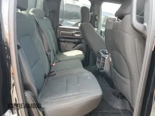 2022 Ram 1500 Big Horn z VIN 1C6SRFBT2NN137192, wystawiony jako Copart lot #56176235 z przebiegiem 78 236 mil mil oraz Szkoda całkowita • Salvage title. Historia ofert i sprzedaży dostępna na DreamBid. Obrazek 10.