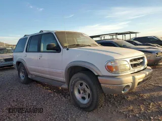 1999 Ford Explorer XLT z VIN 1FMZU34E8XZB93177, wystawiony jako Copart lot #61252815 z przebiegiem 133 452 mil mil oraz Czysty tytuł • Clean title. Historia ofert i sprzedaży dostępna na DreamBid. Obrazek 4.