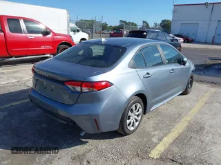 2023 Toyota Corolla LE with VIN 5YFB4MDE5PP061676, listed as a IAAI auction lot 38135529 with 3,961 mi miles. Bid and sale history available at carsss.com. Image 4.
