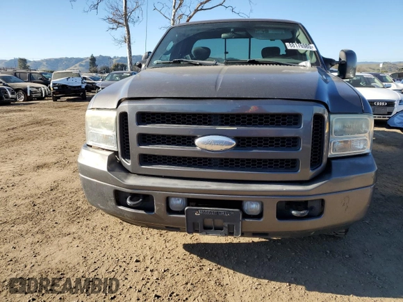 2006 Ford F-250 XL with VIN 1FTSX20546EC09782, listed as a Copart auction lot 88176985 with 202,060 mi miles and Salvage title. Bid and sale history available at DreamBid. Image 5.