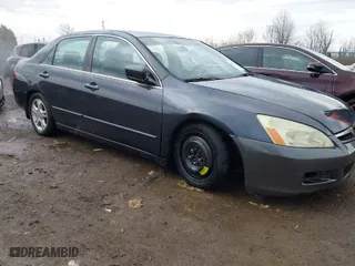 2007 Honda Accord Sdn EX-L with VIN 1HGCM56857A042942, listed as a IAAI auction lot 41896696 with 226,486 mi miles. Bid and sale history available at carsss.com. Image 6.