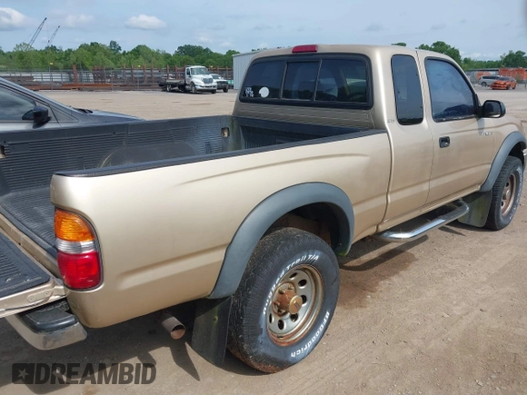 2002 Toyota Tacoma PreRunner with VIN 5TESM92N72Z094522, listed as a IAAI auction lot 42181664 with 172,275 mi miles and . Bid and sale history available at DreamBid. Image 4.