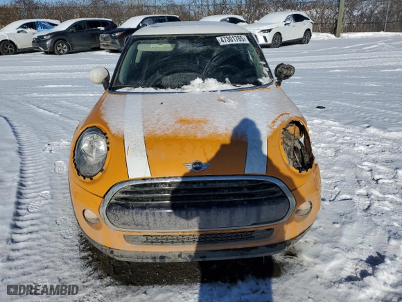 2018 MINI Hardtop 2 Door Cooper with VIN WMWXP5C53J2G63339, listed as a Copart auction lot 47301765 with 57,166 mi miles and Salvage Title. Bid and sale history available at carsss.com. Image 5.