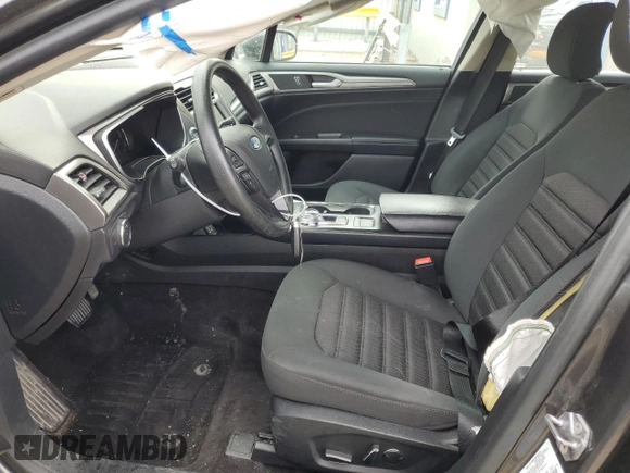 2019 Ford Fusion SE with VIN 3FA6P0LU5KR108871, listed as a Copart auction lot 45390485 with 61,130 mi miles and Salvage Title. Bid and sale history available at carsss.com. Image 7.