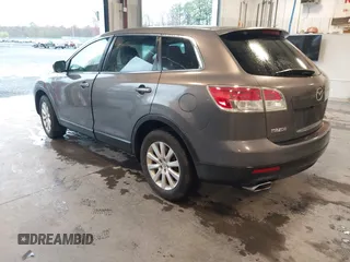 2008 Mazda CX-9 Sport with VIN JM3TB38V180138657, listed as a IAAI auction lot 41971008 with 137,338 mi miles. Bid and sale history available at carsss.com. Image 3.
