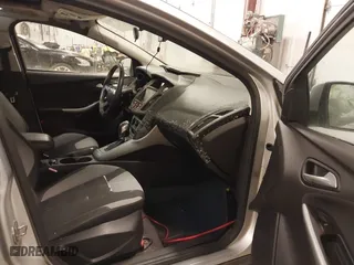 2012 Ford Focus SE with VIN 1FAHP3K20CL128861, listed as a IAAI auction lot 42037561 with 160,845 mi miles. Bid and sale history available at carsss.com. Image 5.