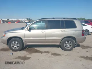 2006 Toyota Highlander w/3rd Row z VIN JTEEP21A460141050, wystawiony jako IAAI lot #42043515 z przebiegiem 184 126 mil mil oraz . Historia ofert i sprzedaży dostępna na DreamBid. Obrazek 14.