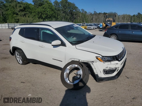 2020 Jeep Compass Latitude with VIN 3C4NJDBB0LT101376, listed as a Copart auction lot 52676275 with 35,965 mi miles and Salvage title. Bid and sale history available at DreamBid. Image 4.