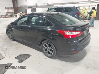 2014 Ford Focus SE with VIN 1FADP3F20EL114485, listed as a IAAI auction lot 41988373 with 119,963 mi miles. Bid and sale history available at carsss.com. Image 3.