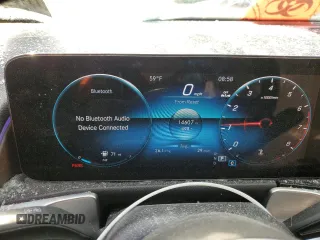 2023 Mercedes-Benz GLB 250 z VIN W1N4M4HB9PW267866, wystawiony jako Copart lot #48229185 z przebiegiem 14 607 mil mil oraz Szkoda całkowita • Salvage title. Historia ofert i sprzedaży dostępna na DreamBid. Obrazek 9.