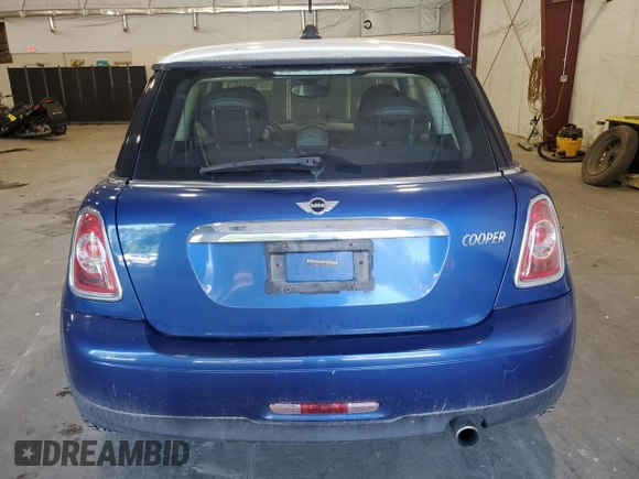 2013 MINI Hardtop with VIN WMWSU3C54DT686969, listed as a Copart auction lot 62160145 with 100,636 mi miles and Clean title. Bid and sale history available at DreamBid. Image 6.