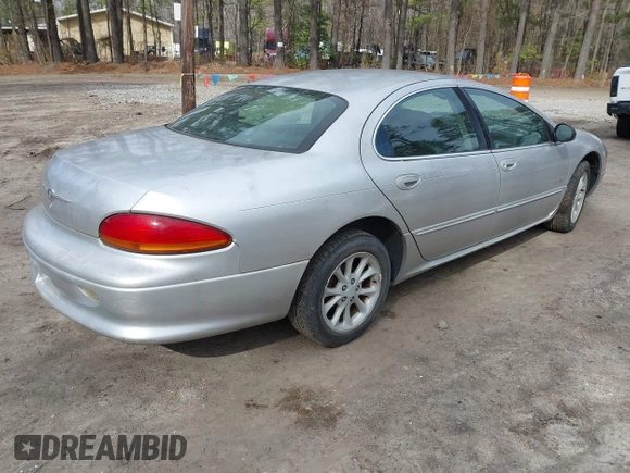 2001 Chrysler LHS z VIN 2C3HC56G81H540175, wystawiony jako IAAI lot #41751981 z przebiegiem 212 941 mil mil oraz . Historia ofert i sprzedaży dostępna na DreamBid. Obrazek 4.