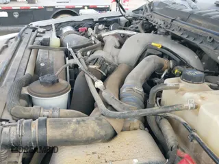 2020 Ford F-250 XL z VIN 1FT7W2BT7LED00447, wystawiony jako IAAI lot #41489097 z przebiegiem 143 175 mil mil oraz . Historia ofert i sprzedaży dostępna na DreamBid. Obrazek 19.
