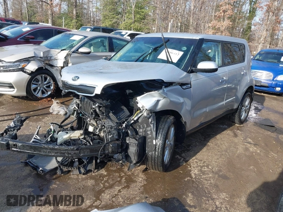 2015 Kia Soul + with VIN KNDJP3A51F7813052, listed as a IAAI auction lot 41186412 with 1 mi miles. Bid and sale history available at carsss.com. Image 17.