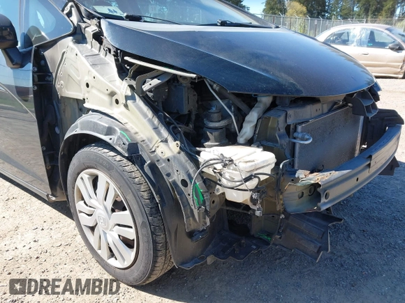 2015 Honda Fit LX with VIN 3HGGK5H58FM765907, listed as a IAAI auction lot 42061158 with 120,178 mi miles. Bid and sale history available at carsss.com. Image 6.