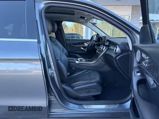 2016 Mercedes-Benz GLC with VIN WDC0G4KB8GF019995, listed as a IAAI auction lot 41654638 with 143,829 mi miles. Bid and sale history available at carsss.com. Image 5.
