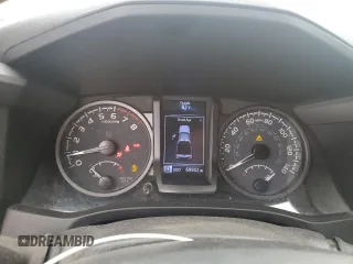 2020 Toyota Tacoma SR5 with VIN 3TMAZ5CNXLM121344, listed as a Copart auction lot 59393395 with 69,902 mi miles and Salvage title. Bid and sale history available at DreamBid. Image 9.