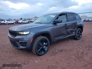 2023 Jeep Grand Cherokee Limited with VIN 1C4RJHBG1PC613198, listed as a Copart auction lot 45375185 with 21,205 mi miles and Salvage Title. Bid and sale history available at carsss.com. Image 1.