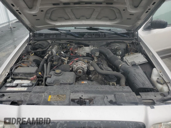 2011 Ford Police Interceptor with VIN 2FABP7BVXBX123711, listed as a Copart auction lot 46352595 with 151,597 mi miles and Clean title. Bid and sale history available at DreamBid. Image 11.