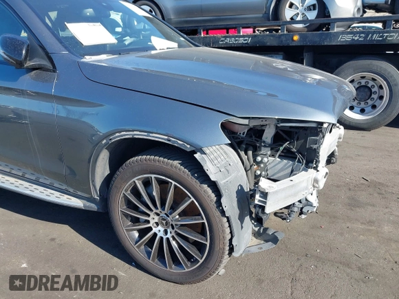 2019 Mercedes-Benz GLC 300 с VIN WDC0G4JB9KV135836, выставлен на аукционе IAAI как лот 41939034 с пробегом 73 058 миль миль и . История ставок и продаж доступна на DreamBid. Изображение 18.