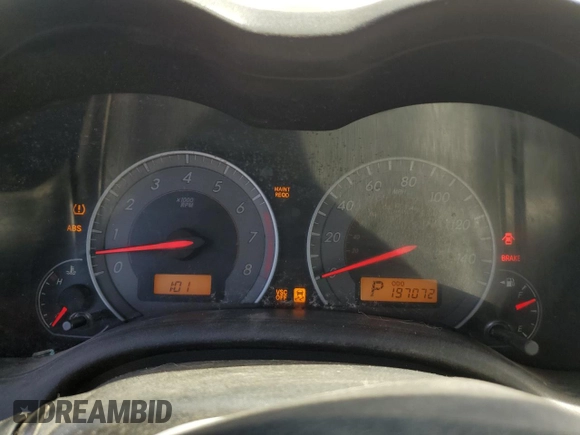 2010 Toyota Corolla z VIN 1NXBU4EE3AZ197969, wystawiony jako Copart lot #60699805 z przebiegiem 197 072 mil mil oraz Szkoda całkowita • Salvage title. Historia ofert i sprzedaży dostępna na DreamBid. Obrazek 9.