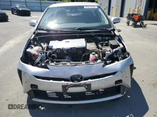 2020 Toyota Prius L Eco with VIN JTDKARFUXL3120671, listed as a Copart auction lot 57913335 with 67,933 mi miles and Salvage title. Bid and sale history available at DreamBid. Image 5.